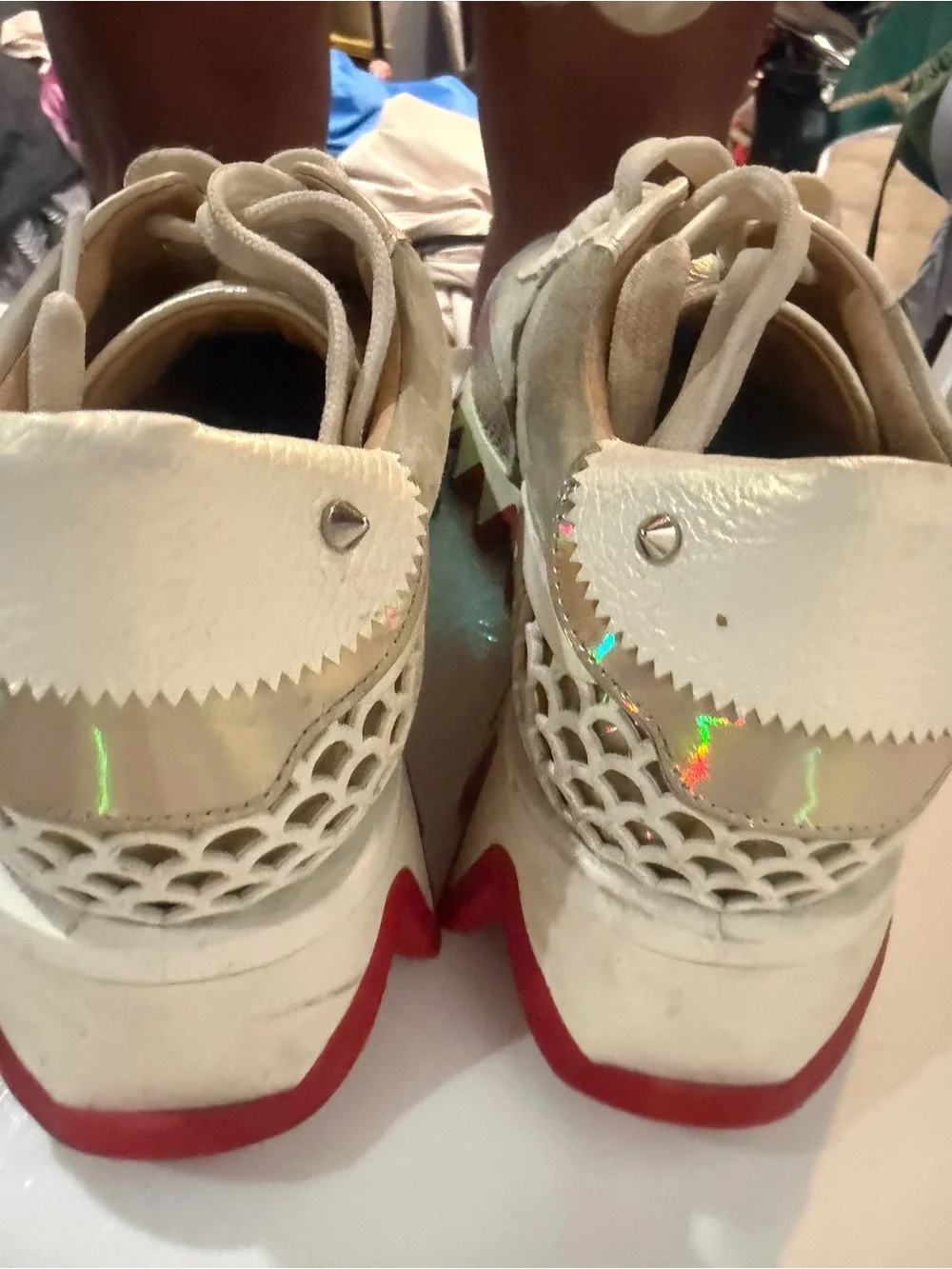 Christian Louboutin Cream and Beige Low-Top Sneaker - Picture 4 of 9